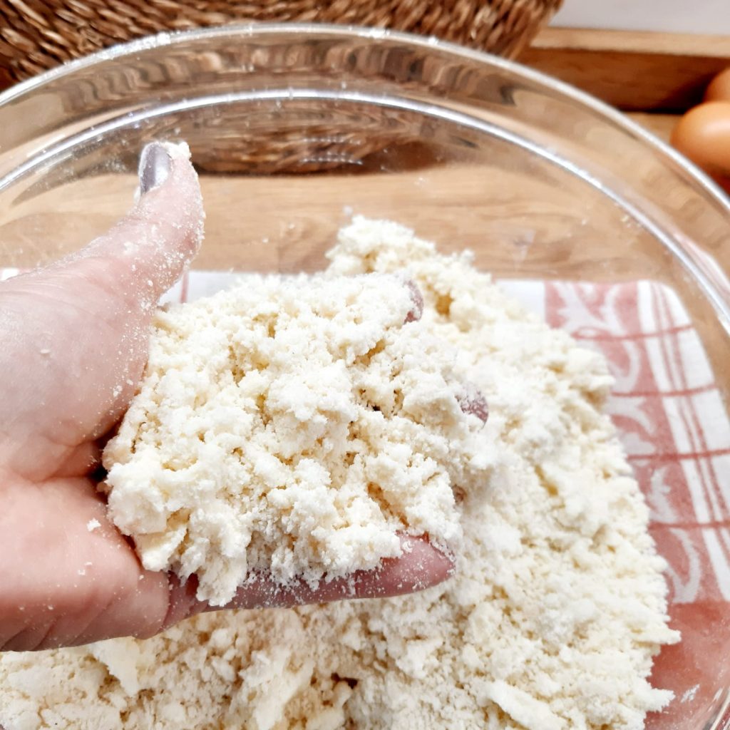 biscotti settembrini con fichi e amaretti