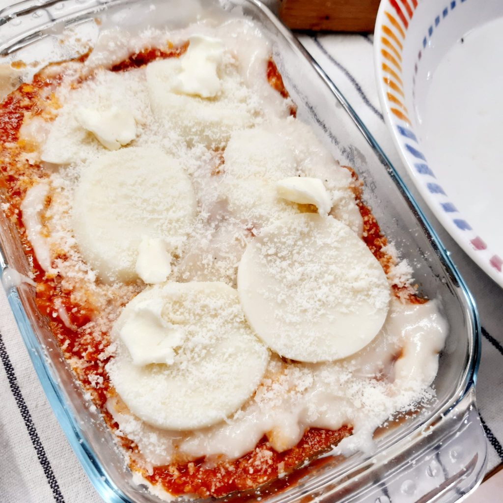 lasagna con pane carasau al ragù di salsiccia