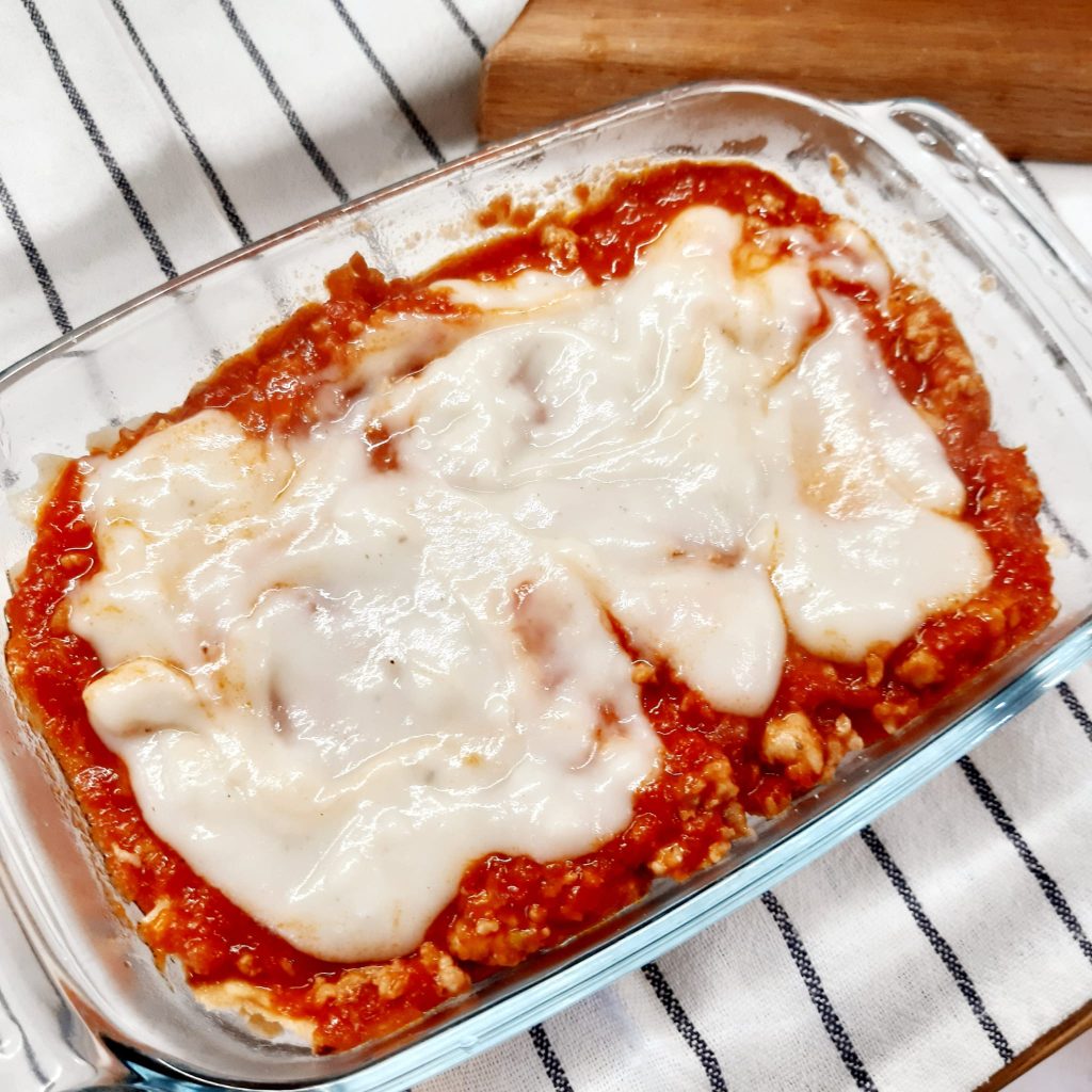 lasagna con pane carasau al ragù di salsiccia