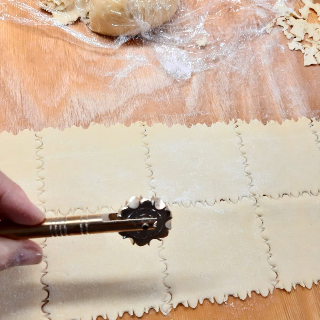 tortelloni ripieni di cotechino e lenticchie