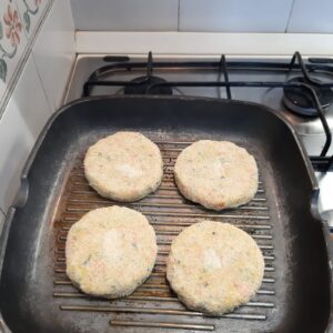 burger di ceci carote e broccoli