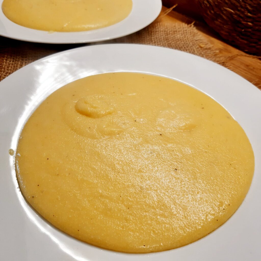 POLENTA CON IL PESTO