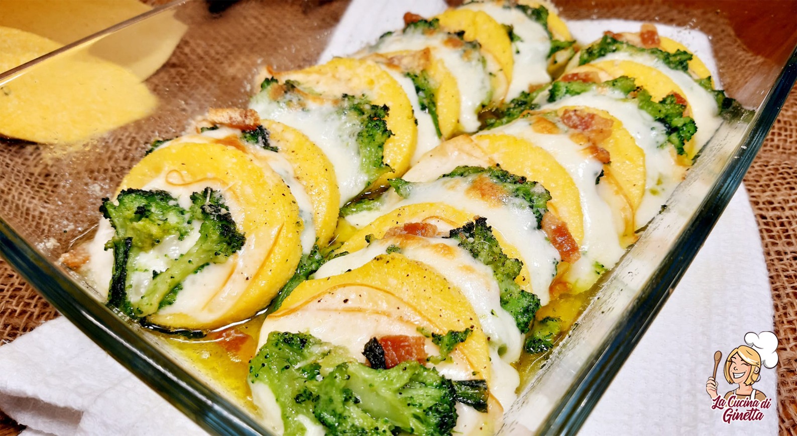 Gnocchi di polenta alla romana con scamorza e broccoli