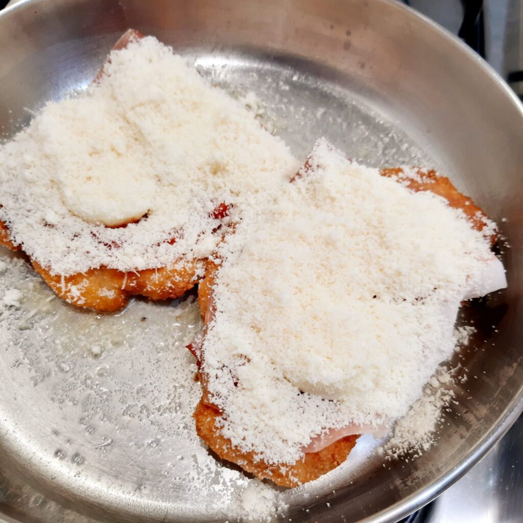 COTOLETTE DI POLLO ALLA BOLOGNESE