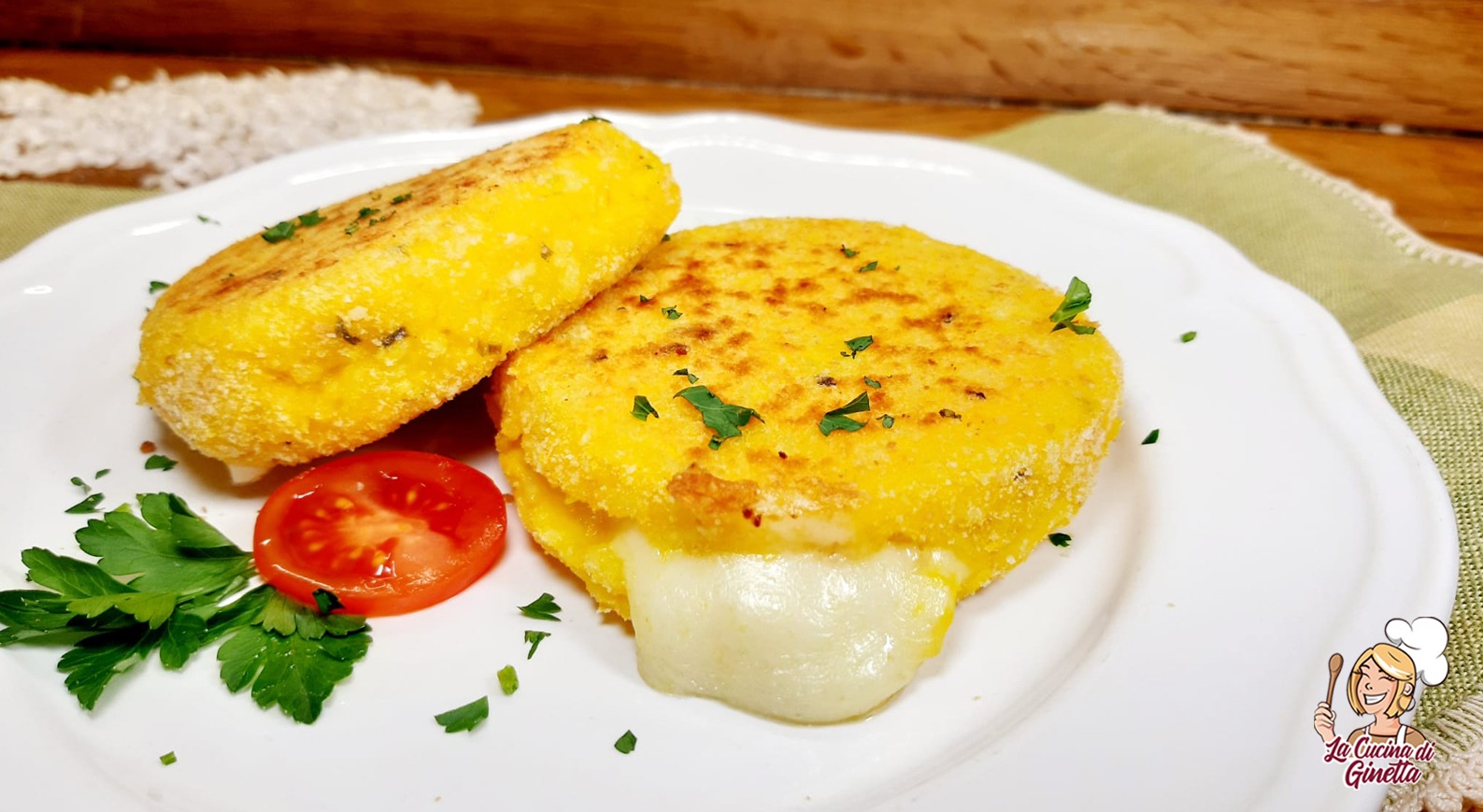 burger di riso allo zafferano farciti