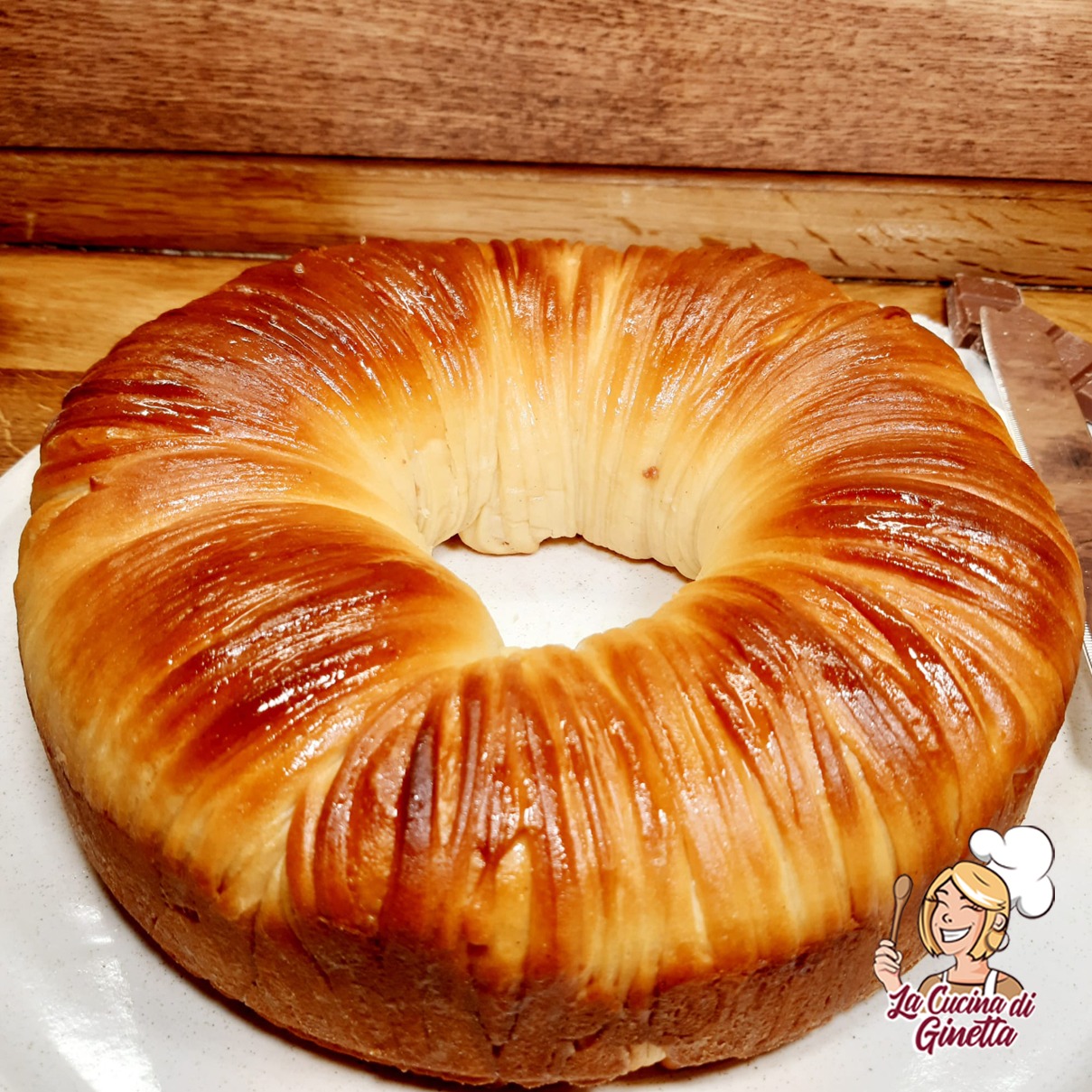 brioche gomitolo con cuore di cioccolata