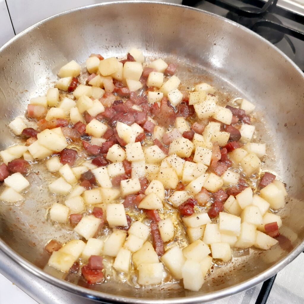 ORZOTTO MANTECATO CON SPECK E MELE