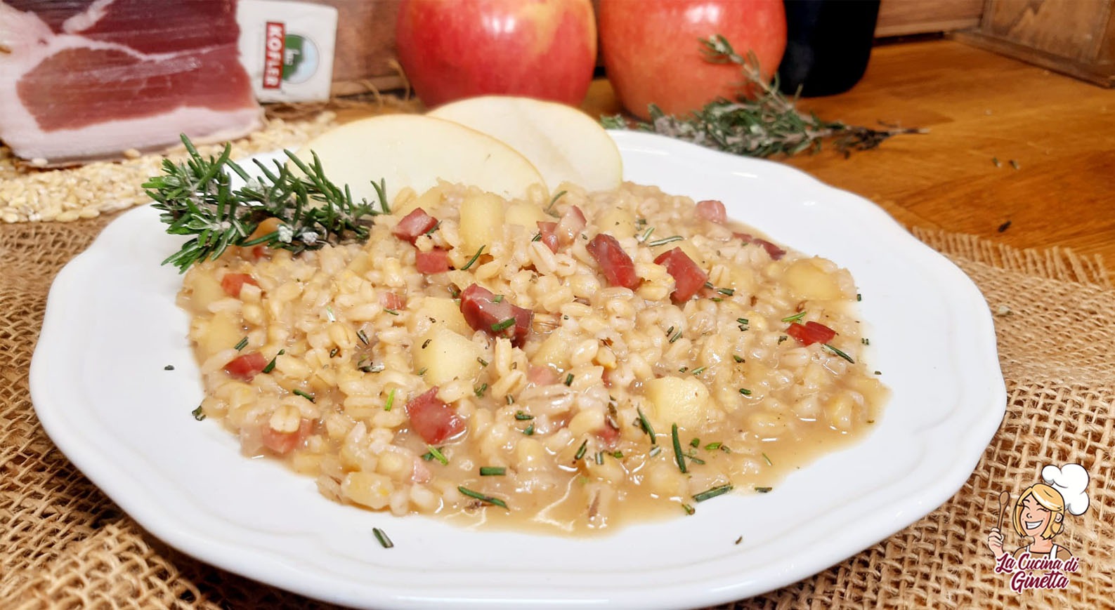 ORZOTTO MANTECATO CON SPECK E MELE