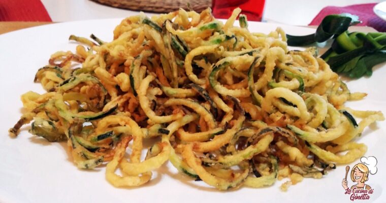 ZUCCHINE FRITTE DORATE E CROCCANTI