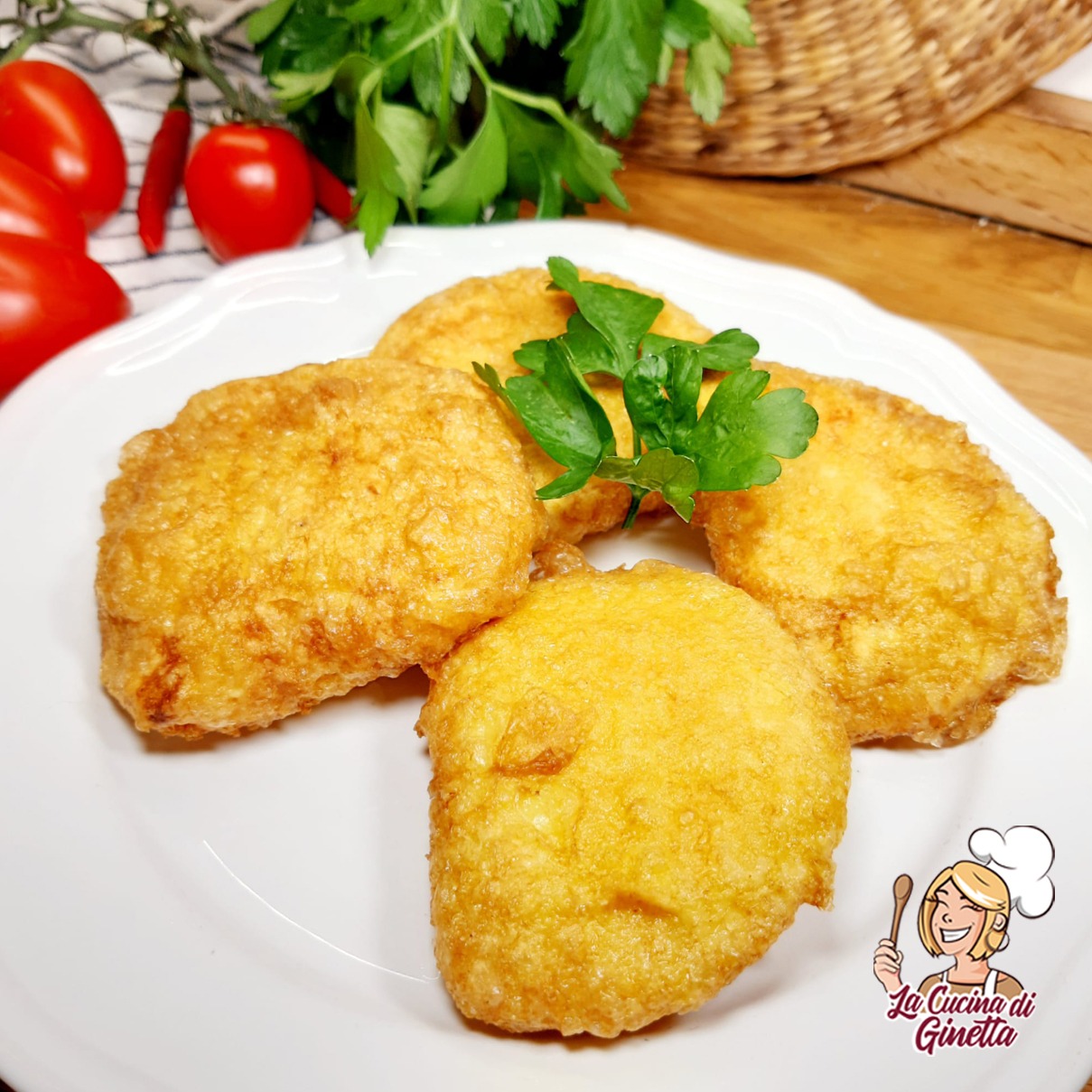 panzerotti di pane fritti dorati