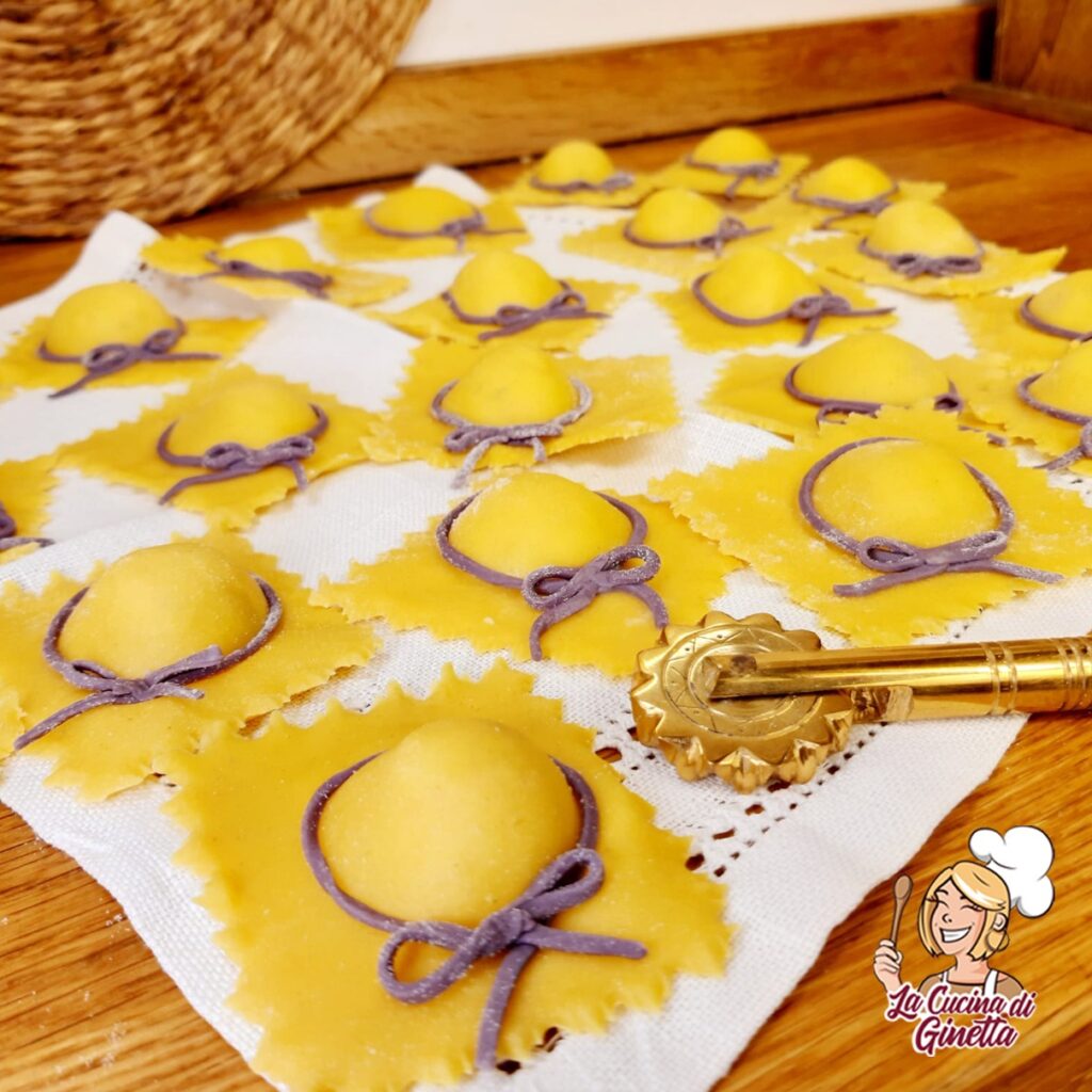 ravioli leggiadri con ripieno al salmone